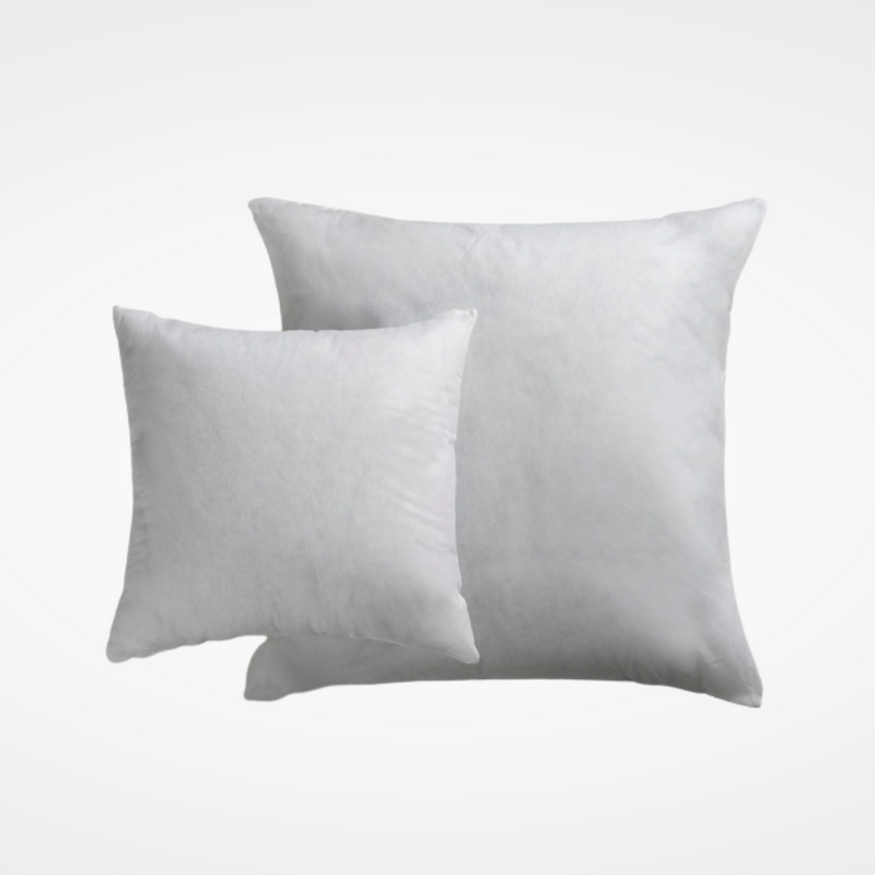 Deux tailles de coussin de garnissage carré Maison Prélonge