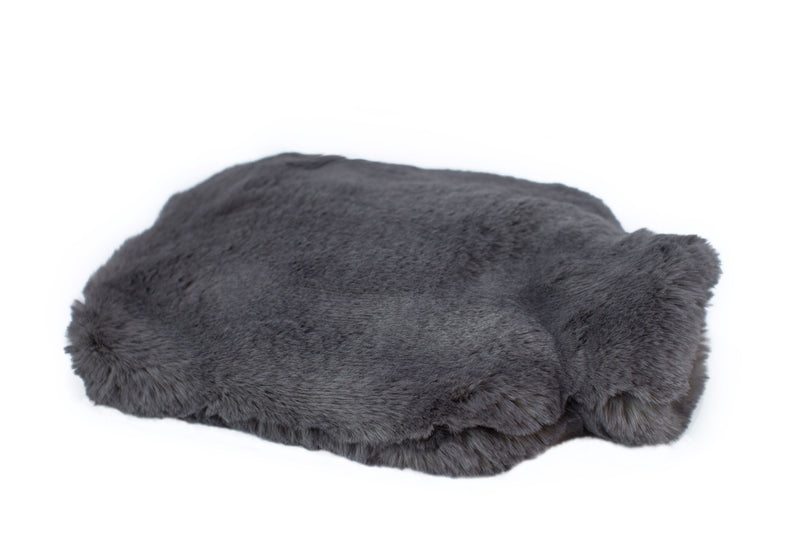 Bouillotte en fausse fourrure gris smoky Maison Prélonge
