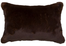 Coussin rectangle en fausse fourrure chocolat Maison Prélonge