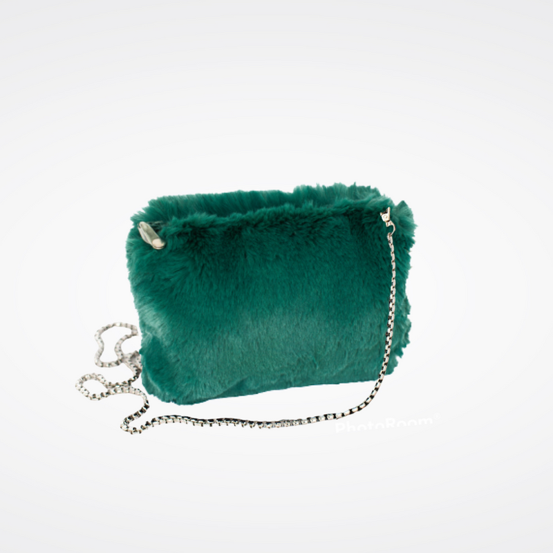Sac pochette en fausse fourrure Maison Prélonge couleur vert alpin