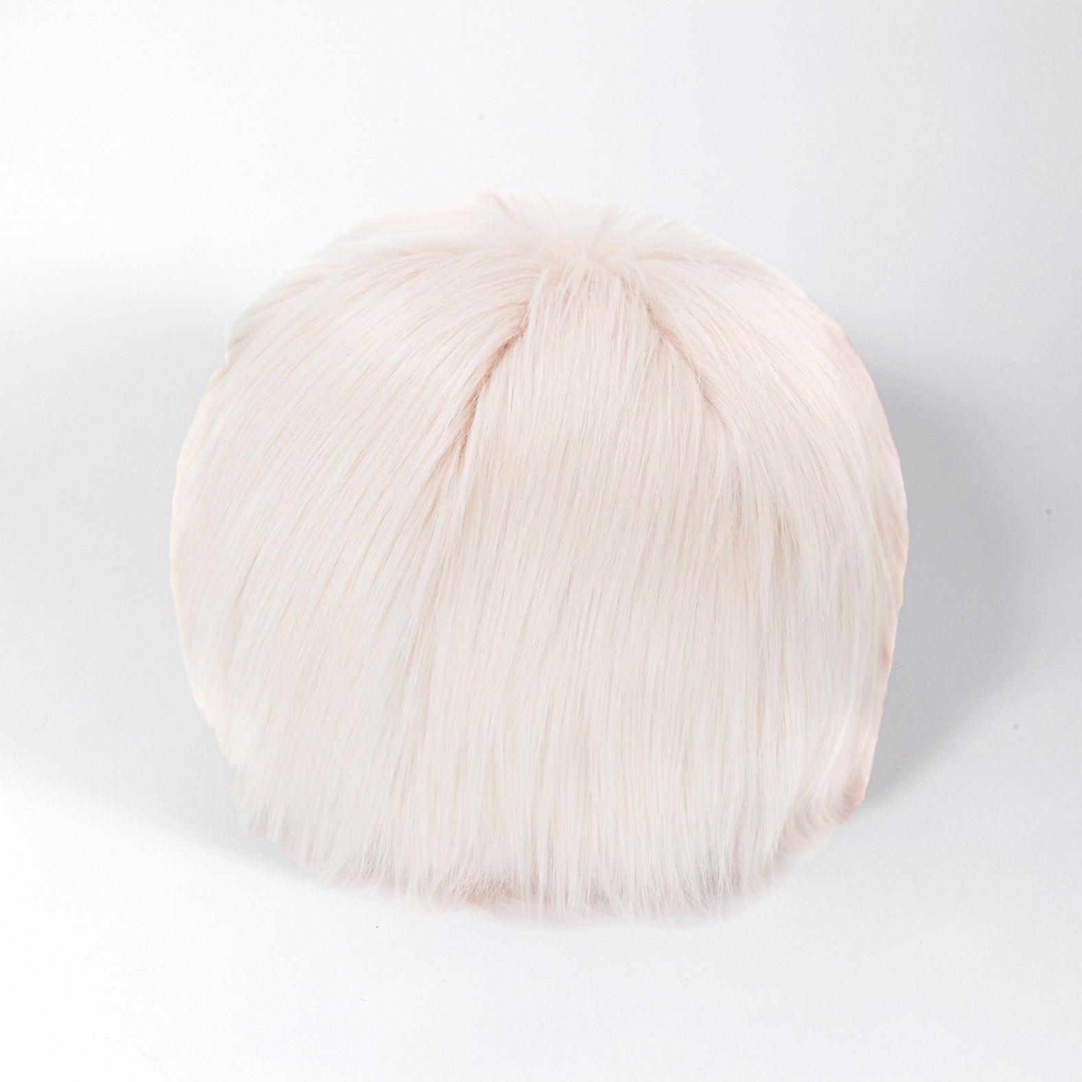 Coussin rond snowball couleur himalaya blush Maison Pélonge.